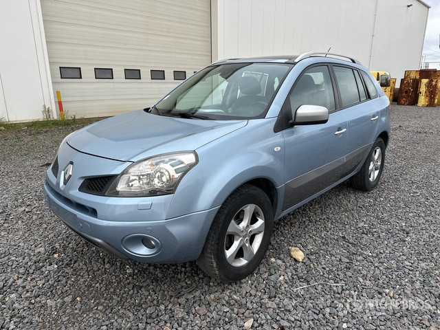 2008 Renault Koleos 4WD SUV - سيارة دفع رباعي: صور 2 2008 Renault Koleos 4WD SUV - سيارة دفع رباعي: صور 2