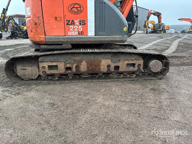 هدم 2009 Hitachi ZX225USR-3 Tracked Excavator: صور 6 هدم 2009 Hitachi ZX225USR-3 Tracked Excavator: صور 6