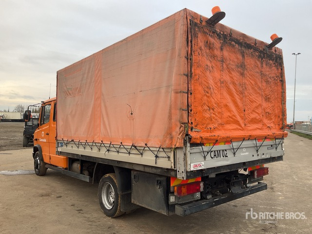 2010 Mercedes-Benz Vario 818DE 4x2 Service Truck - الشاحنات الصغيرة ستائر, الشاحنات الصغيرة كابينة مزدوجة: صور 3 2010 Mercedes-Benz Vario 818DE 4x2 Service Truck - الشاحنات الصغيرة ستائر, الشاحنات الصغيرة كابينة مزدوجة: صور 3