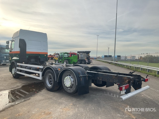 2012 Renault Premium 6x2 Sleeper Cab and Chassis - الشاسيه شاحنة: صور 3 2012 Renault Premium 6x2 Sleeper Cab and Chassis - الشاسيه شاحنة: صور 3