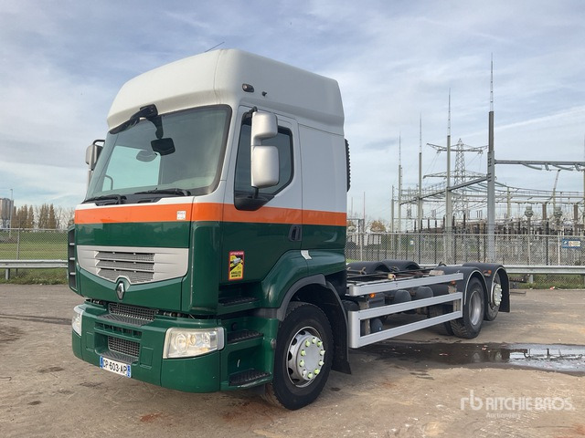 2012 Renault Premium 6x2 Sleeper Cab and Chassis - الشاسيه شاحنة: صور 2 2012 Renault Premium 6x2 Sleeper Cab and Chassis - الشاسيه شاحنة: صور 2