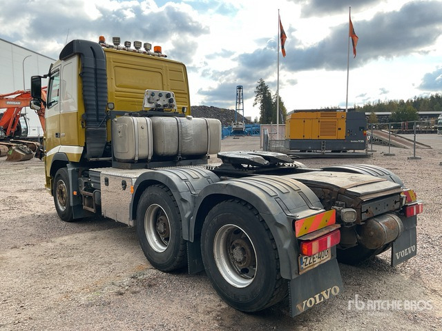 2012 Volvo FH16-600 6x4 T/A Sleeper Truck Tractor - شاحنة جرار: صور 4 2012 Volvo FH16-600 6x4 T/A Sleeper Truck Tractor - شاحنة جرار: صور 4