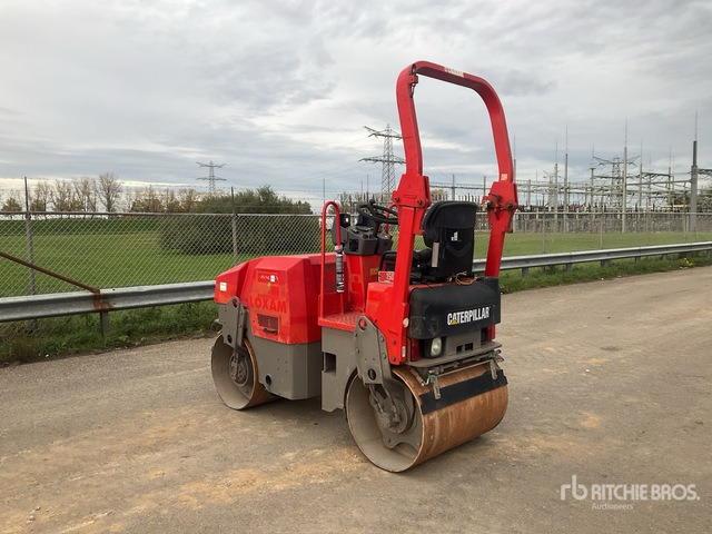 2013 Cat CB22 Double Drum Roller - مدحلة الأسفلت: صور 3 2013 Cat CB22 Double Drum Roller - مدحلة الأسفلت: صور 3