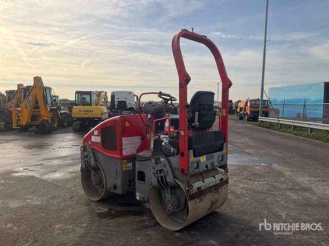 2013 Volvo DD25 Double Drum Roller - مدحلة الأسفلت: صور 2 2013 Volvo DD25 Double Drum Roller - مدحلة الأسفلت: صور 2