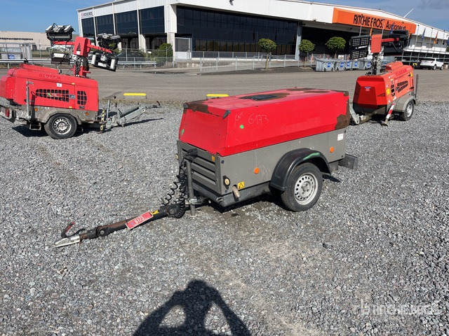 2014 Atlas Copco XAS87 Mobile Air Compressor - ضاغط الهواء: صور 2 2014 Atlas Copco XAS87 Mobile Air Compressor - ضاغط الهواء: صور 2