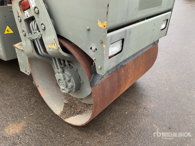 2014 Bomag BW100AD-4 (Inoperable) Double Drum Roller - مدحلة الأسفلت: صور 5 2014 Bomag BW100AD-4 (Inoperable) Double Drum Roller - مدحلة الأسفلت: صور 5