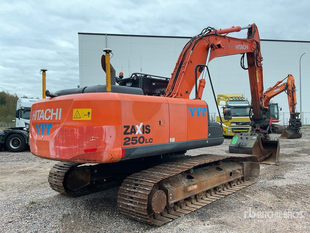 2015 Hitachi ZX250LC-5B Tracked Excavator - حفارات زحافة: صور 5 2015 Hitachi ZX250LC-5B Tracked Excavator - حفارات زحافة: صور 5