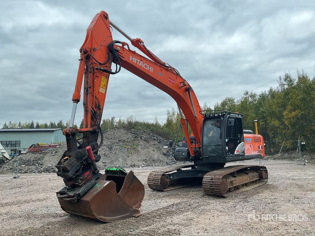 2015 Hitachi ZX250LC-5B Tracked Excavator - حفارات زحافة: صور 1 2015 Hitachi ZX250LC-5B Tracked Excavator - حفارات زحافة: صور 1