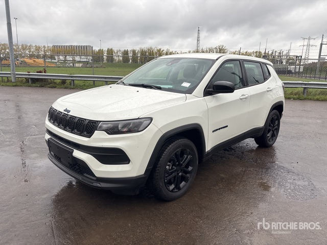 2022 Jeep Compass Longitude 4WD Hybrid (Unused) SUV - سيارة دفع رباعي: صور 1 2022 Jeep Compass Longitude 4WD Hybrid (Unused) SUV - سيارة دفع رباعي: صور 1