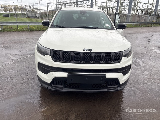2022 Jeep Compass Longitude 4WD Hybrid (Unused) SUV - سيارة دفع رباعي: صور 4 2022 Jeep Compass Longitude 4WD Hybrid (Unused) SUV - سيارة دفع رباعي: صور 4