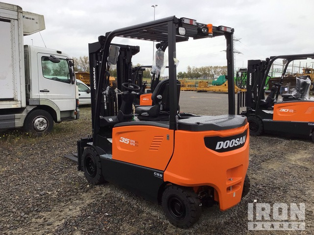 2023 Doosan B35X-7 PLUS 3500 kg (Unused) Electric Forklift - رافعة شوكية كهربائية: صور 3 2023 Doosan B35X-7 PLUS 3500 kg (Unused) Electric Forklift - رافعة شوكية كهربائية: صور 3