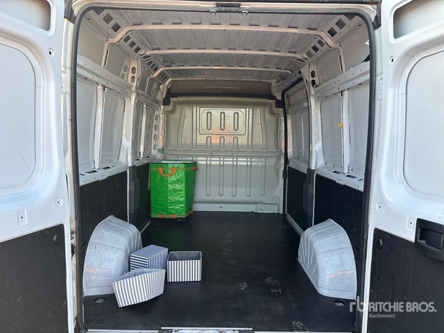 2023 Fiat Ducato 2.2 Passenger Van - حافلة صغيرة, ميكروباص: صور 4 2023 Fiat Ducato 2.2 Passenger Van - حافلة صغيرة, ميكروباص: صور 4