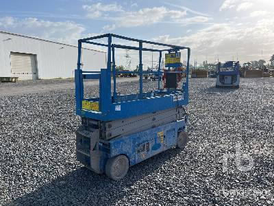 GENIE GS2032 Electric - رافعات مقصية: صور 1 GENIE GS2032 Electric - رافعات مقصية: صور 1