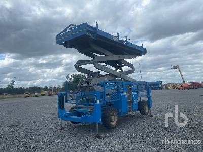 GENIE GS3384RT 4x4 Diesel - رافعات مقصية: صور 3 GENIE GS3384RT 4x4 Diesel - رافعات مقصية: صور 3