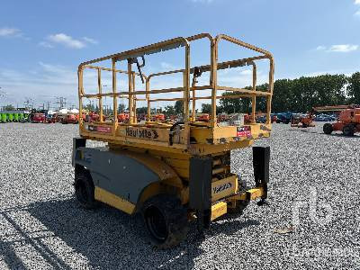HAULOTTE COMPACT 10DX 4x4 Diesel (Inoperable) - رافعات مقصية: صور 4 HAULOTTE COMPACT 10DX 4x4 Diesel (Inoperable) - رافعات مقصية: صور 4