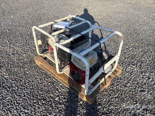 Sdmo R6 Generator Set - مجموعة المولدات: صور 4 Sdmo R6 Generator Set - مجموعة المولدات: صور 4