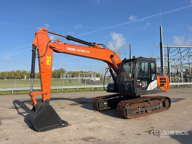 Tata Hitachi ZX140H-GI Tracked Excavator - حفارات زحافة: صور 1 Tata Hitachi ZX140H-GI Tracked Excavator - حفارات زحافة: صور 1