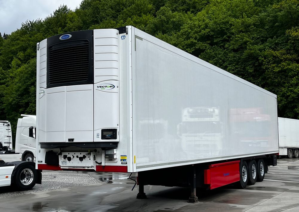 Krone Chłodnia // 2015 // Kosz Paletowy // Oś podnoszona // SAF // - مبردة نصف مقطورة: صور 1 Krone Chłodnia // 2015 // Kosz Paletowy // Oś podnoszona // SAF // - مبردة نصف مقطورة: صور 1