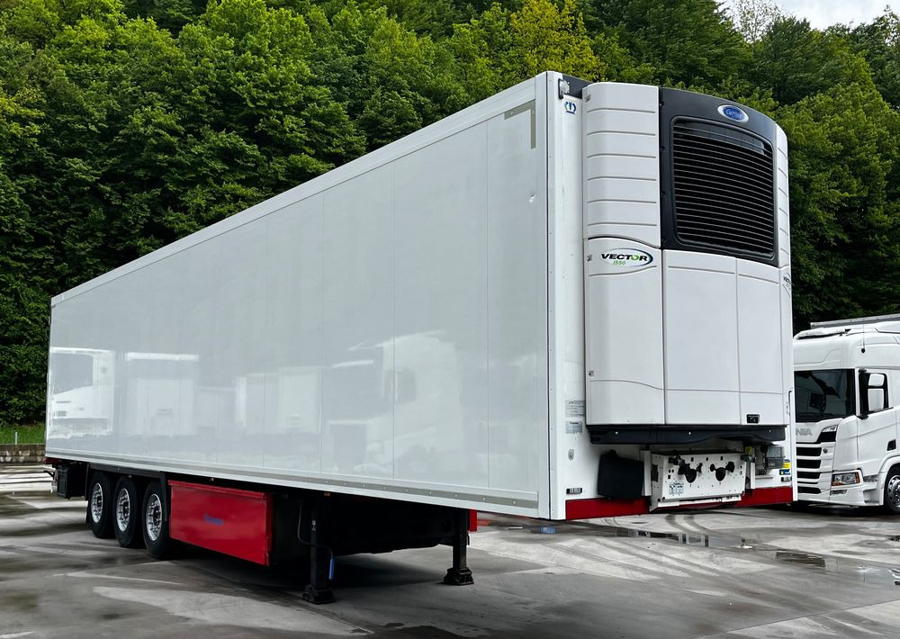 Krone Chłodnia // 2015 // Kosz Paletowy // Oś podnoszona // SAF // - مبردة نصف مقطورة: صور 3 Krone Chłodnia // 2015 // Kosz Paletowy // Oś podnoszona // SAF // - مبردة نصف مقطورة: صور 3