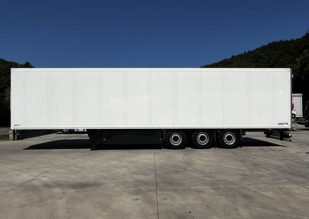 Schmitz Cargobull Chłodnia // 2010 Rok // 2 osie podnoszone // Doppelstock // Kosz paletowy // - مبردة نصف مقطورة: صور 5 Schmitz Cargobull Chłodnia // 2010 Rok // 2 osie podnoszone // Doppelstock // Kosz paletowy // - مبردة نصف مقطورة: صور 5