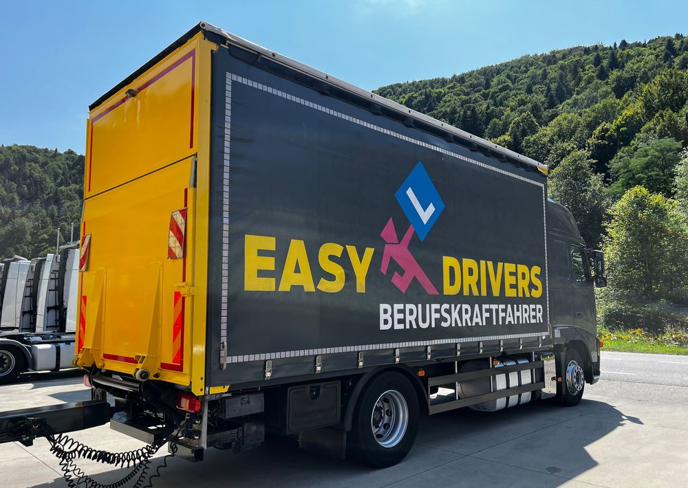 Volvo FH 420 4x2 // Zestaw + przyczepa Schwarzmuller // Jak Nowy // Niski przebieg // Automat // Idealny !!! - شاحنة ستارة: صور 5 Volvo FH 420 4x2 // Zestaw + przyczepa Schwarzmuller // Jak Nowy // Niski przebieg // Automat // Idealny !!! - شاحنة ستارة: صور 5