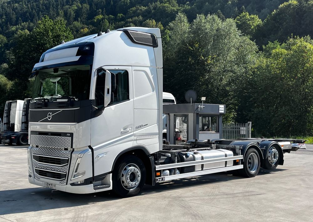 Volvo FH500 BDF 6x2 // Dolny zaczep // Euro 6 motor ! // New Face // XXL Cab // - الشاسيه شاحنة: صور 1 Volvo FH500 BDF 6x2 // Dolny zaczep // Euro 6 motor ! // New Face // XXL Cab // - الشاسيه شاحنة: صور 1