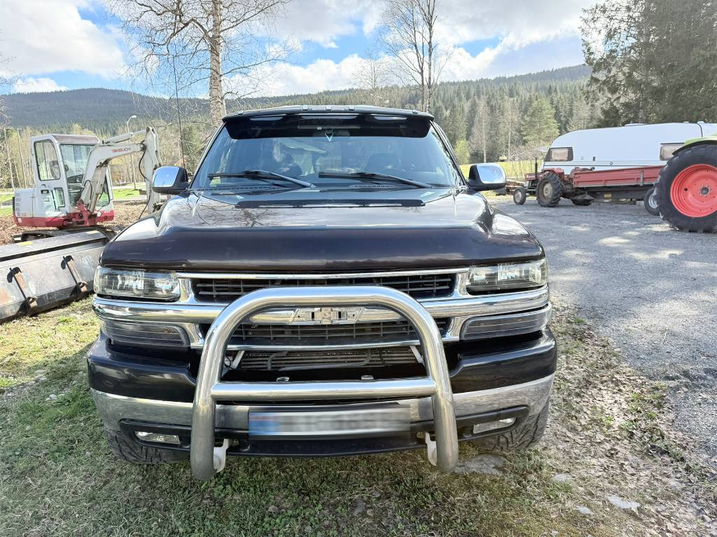 Chevrolet Silverado 2500 4x4 LT - شاحنة البيك أب: صور 2 Chevrolet Silverado 2500 4x4 LT - شاحنة البيك أب: صور 2