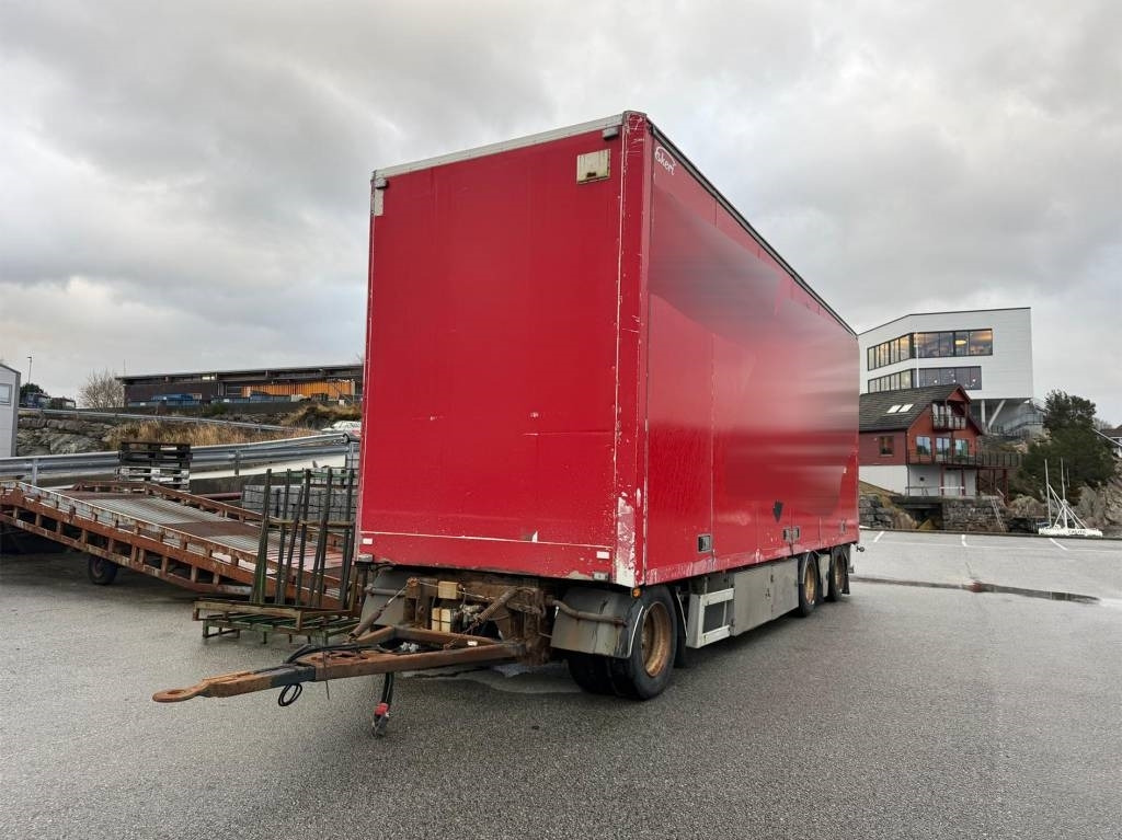 بصندوق مغلق مقطورة Ekeri L3: صور 6 بصندوق مغلق مقطورة Ekeri L3: صور 6