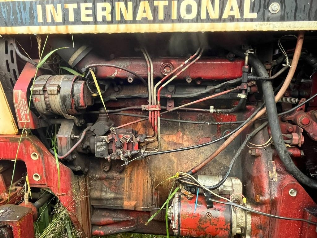 International Harvester 584 4WD إيجار International Harvester 584 4WD: صور 12 International Harvester 584 4WD إيجار International Harvester 584 4WD: صور 12