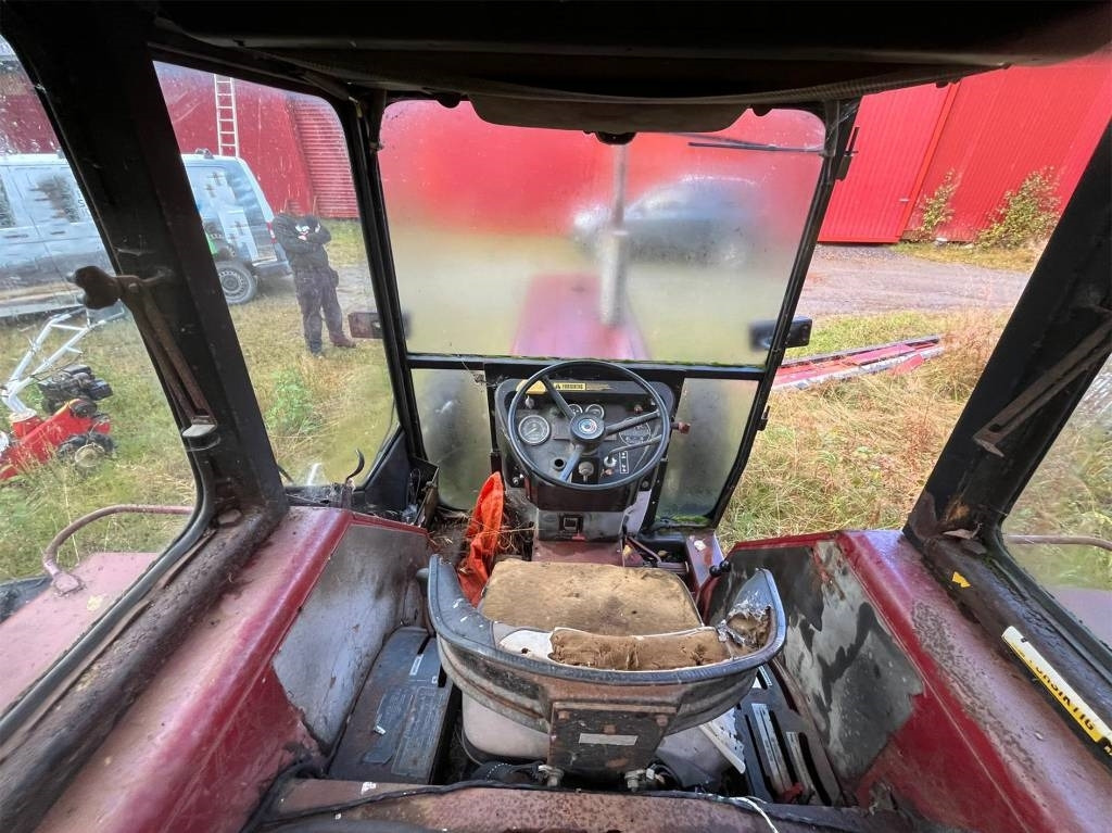 International Harvester 584 4WD إيجار International Harvester 584 4WD: صور 9 International Harvester 584 4WD إيجار International Harvester 584 4WD: صور 9