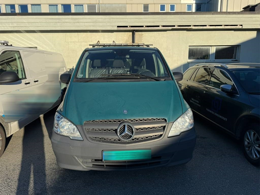 Mercedes-Benz Vito 116 CDI 4x4 - الشاحنات الصغيرة صندوق مغلق: صور 2 Mercedes-Benz Vito 116 CDI 4x4 - الشاحنات الصغيرة صندوق مغلق: صور 2