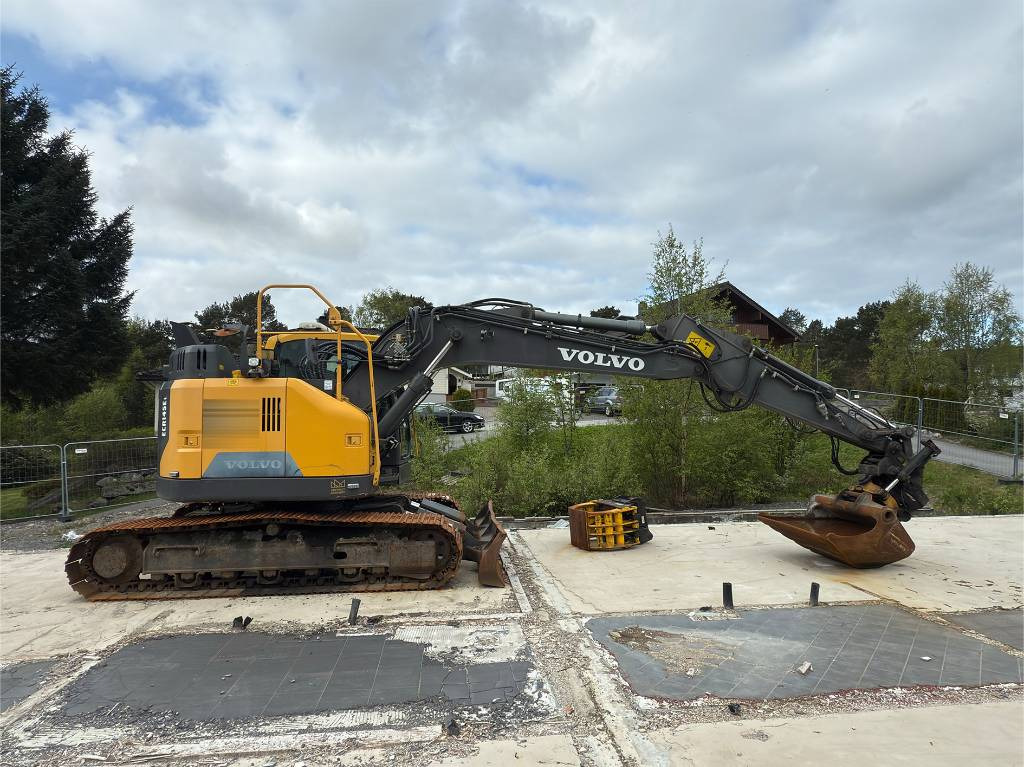Volvo ECR 145 EL rototilt, GPS og 3 skuffer - حفارات زحافة: صور 3 Volvo ECR 145 EL rototilt, GPS og 3 skuffer - حفارات زحافة: صور 3