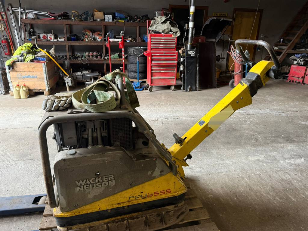 Wacker Neuson DPU 6555 HE - صفائح اهتزازية: صور 4 Wacker Neuson DPU 6555 HE - صفائح اهتزازية: صور 4