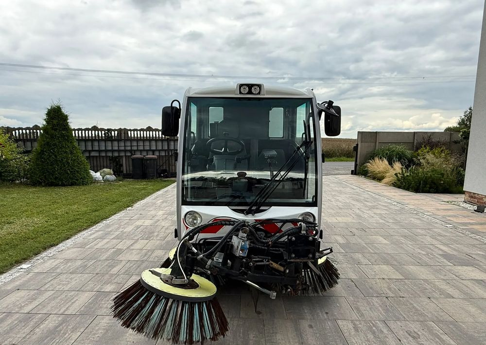 Inny Bucher CityCat 2020 - شاحنة القمامة: صور 2 Inny Bucher CityCat 2020 - شاحنة القمامة: صور 2