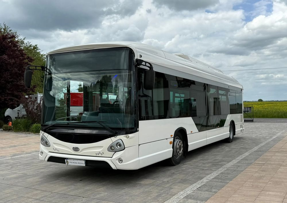 Iveco Heuliez GX 337 - النقل الحضري: صور 1 Iveco Heuliez GX 337 - النقل الحضري: صور 1