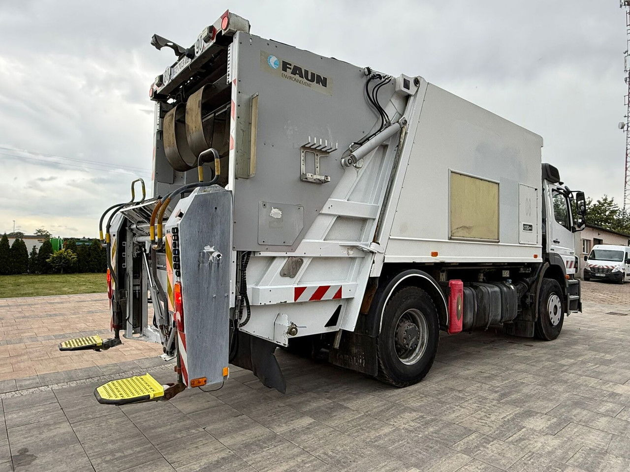 Mercedes-Benz Axor 1829 Faun VR3 TR2 - شاحنة القمامة: صور 4 Mercedes-Benz Axor 1829 Faun VR3 TR2 - شاحنة القمامة: صور 4