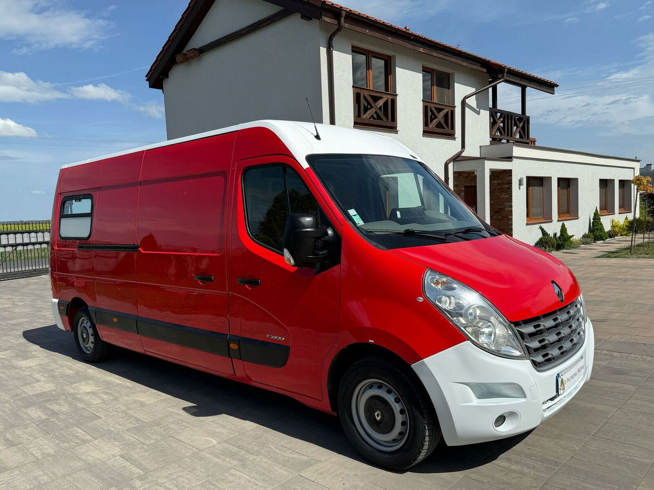 Renault Master Karetka pogotowie Ambulans - سيارة إسعاف: صور 1 Renault Master Karetka pogotowie Ambulans - سيارة إسعاف: صور 1