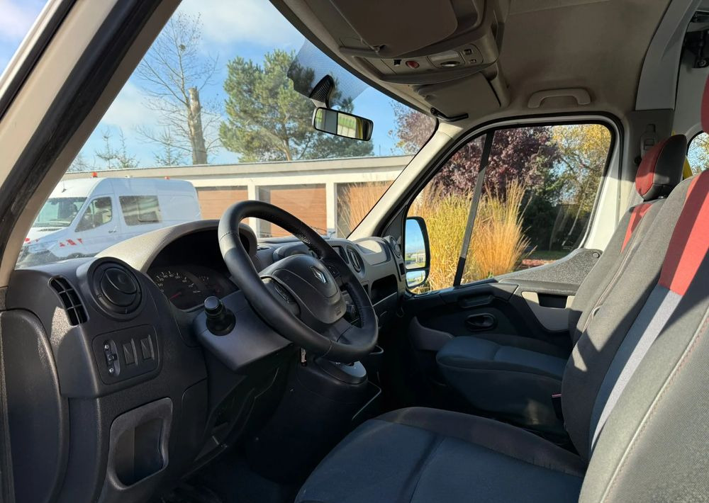 Renault Master - الشاحنات الصغيرة كابينة مزدوجة: صور 5 Renault Master - الشاحنات الصغيرة كابينة مزدوجة: صور 5