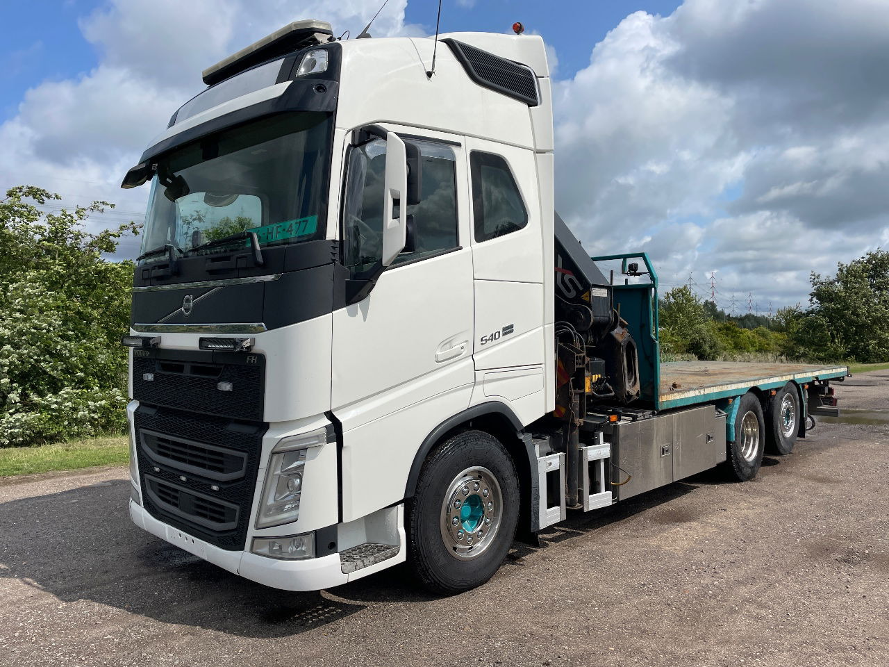 Volvo FH 13.540 FH 540 with hiab 477 e6 with remote - شاحنة كرين: صور 2 Volvo FH 13.540 FH 540 with hiab 477 e6 with remote - شاحنة كرين: صور 2