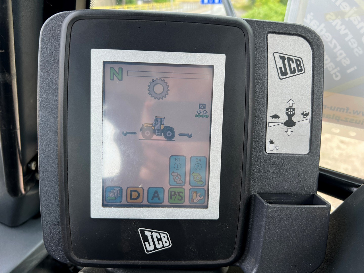 JCB Fastrac 3200 Sisu Xtra - جرار: صور 5 JCB Fastrac 3200 Sisu Xtra - جرار: صور 5
