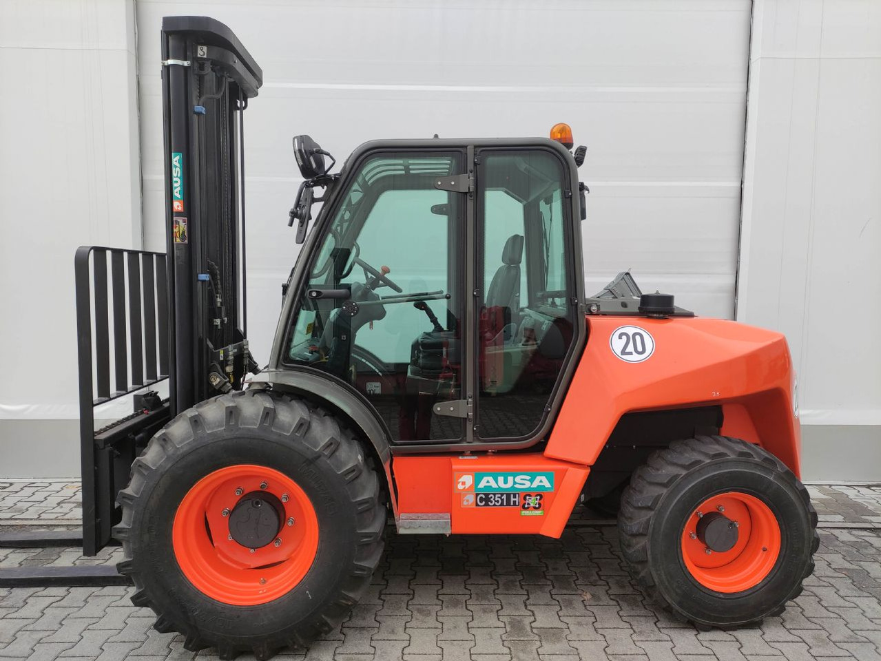 Ausa C 351 H X4 - شاحنات الطرق الوعرة: صور 1 Ausa C 351 H X4 - شاحنات الطرق الوعرة: صور 1