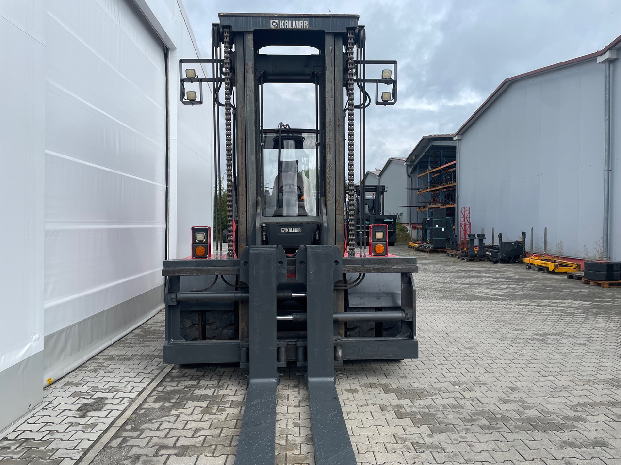 Kalmar DCG160-12 - رافعة للحاويات: صور 3 Kalmar DCG160-12 - رافعة للحاويات: صور 3