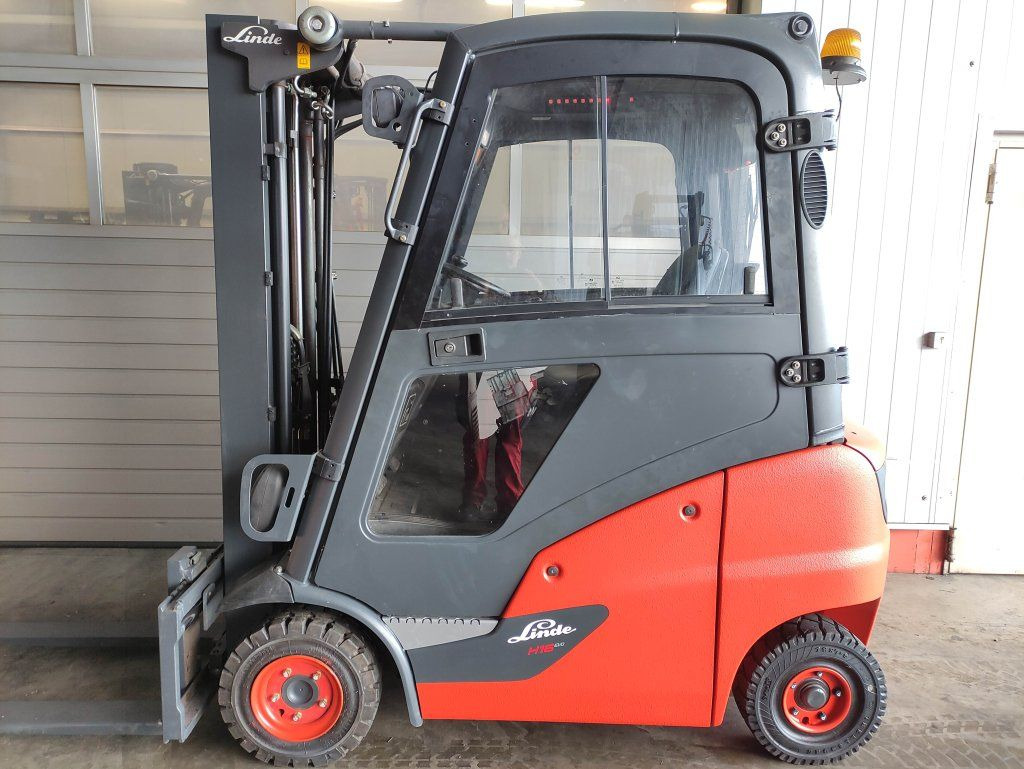 Linde H16D-01-391 *Komplett aufbereitet* - رافعة شوكية ديزل: صور 1 Linde H16D-01-391 *Komplett aufbereitet* - رافعة شوكية ديزل: صور 1