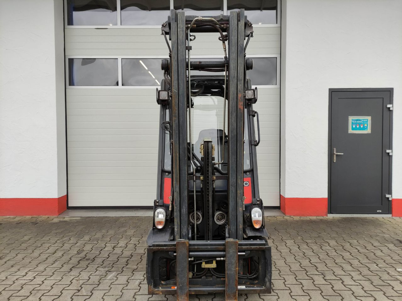 Linde H20D-01-391 - رافعة شوكية ديزل: صور 3 Linde H20D-01-391 - رافعة شوكية ديزل: صور 3