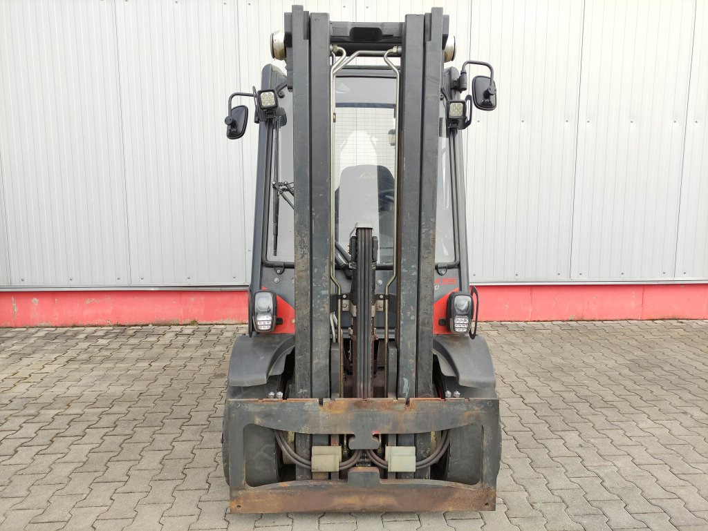 Linde H35D-02-393-EVO - رافعة شوكية ديزل: صور 3 Linde H35D-02-393-EVO - رافعة شوكية ديزل: صور 3