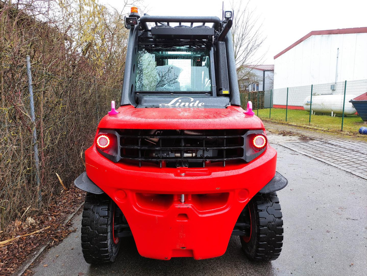 Linde H80D-1100-03-396 - رافعة شوكية ديزل: صور 4 Linde H80D-1100-03-396 - رافعة شوكية ديزل: صور 4