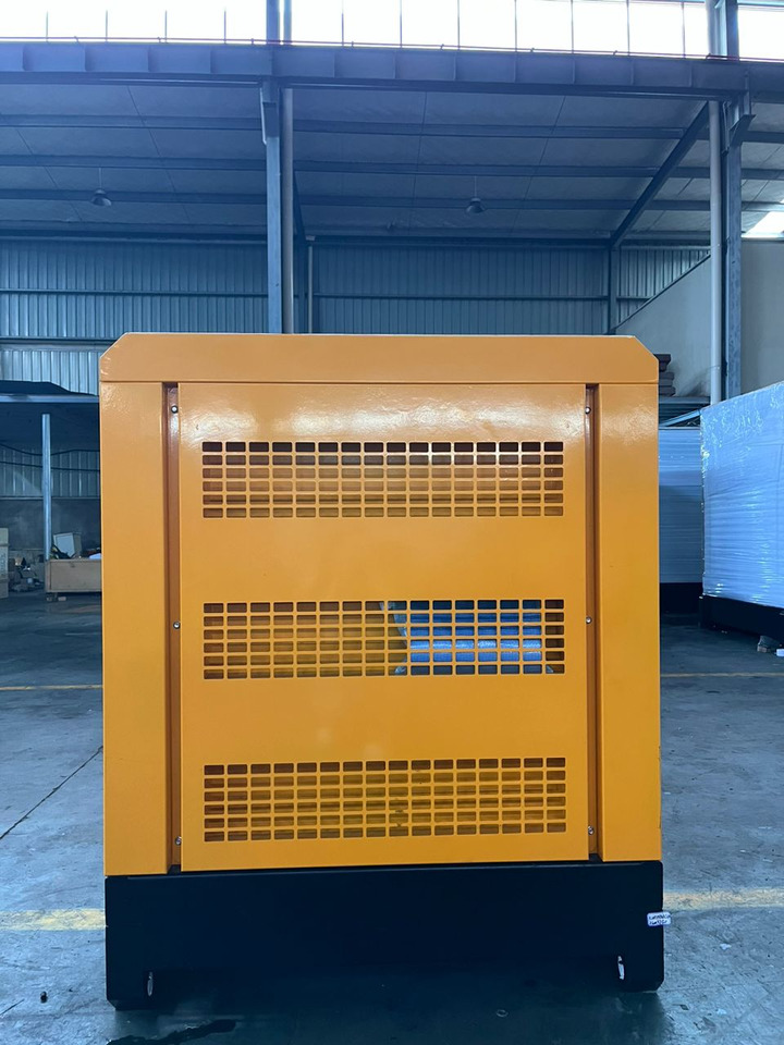 HELVETICA POWER HP100S1ASR 100KW / 125 KVA Diesel Stromgenerator - super silent Remote Control - مجموعة المولدات: صور 5 HELVETICA POWER HP100S1ASR 100KW / 125 KVA Diesel Stromgenerator - super silent Remote Control - مجموعة المولدات: صور 5