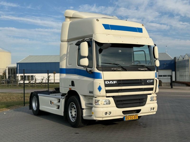 DAF FT CF75 GOOD CONDITION, HOLLAND TRUCK, TYRES 80 PROCENT - شاحنة جرار: صور 1 DAF FT CF75 GOOD CONDITION, HOLLAND TRUCK, TYRES 80 PROCENT - شاحنة جرار: صور 1