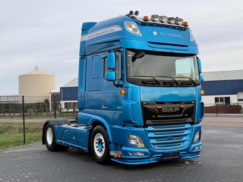 DAF XF 480 FT VOLLUCHT, LEREN STOELEN, PTO, KIPPER, SMART TACHO 2, TOP. - شاحنة جرار: صور 1 DAF XF 480 FT VOLLUCHT, LEREN STOELEN, PTO, KIPPER, SMART TACHO 2, TOP. - شاحنة جرار: صور 1