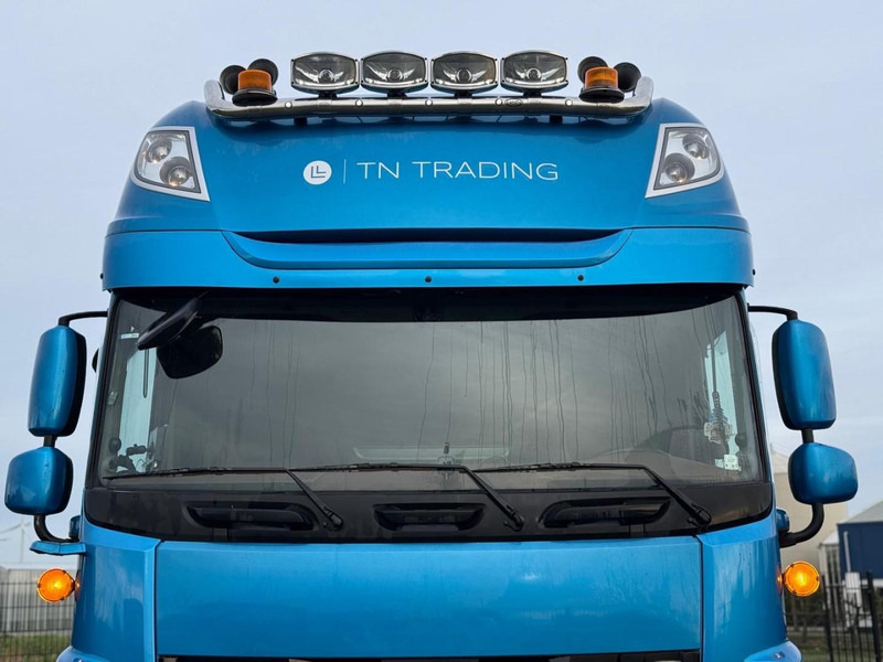 DAF XF 480 FT VOLLUCHT, LEREN STOELEN, PTO, KIPPER, SMART TACHO 2, TOP. - شاحنة جرار: صور 4 DAF XF 480 FT VOLLUCHT, LEREN STOELEN, PTO, KIPPER, SMART TACHO 2, TOP. - شاحنة جرار: صور 4